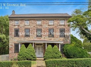 11 N Grange Ave, Collegeville, PA 19426