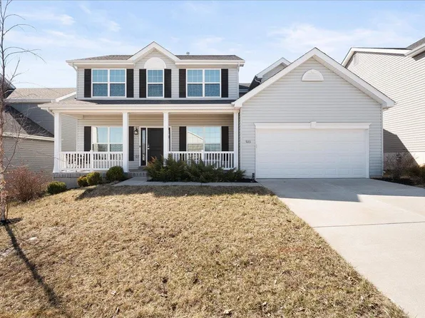 923 Crestwood Ln, O'Fallon, MO 63366