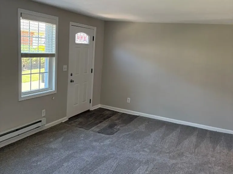 219 Highbridge St #5 — Photo 4