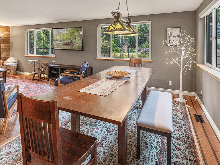 4274 Upper Pack River Rd — Photo 3