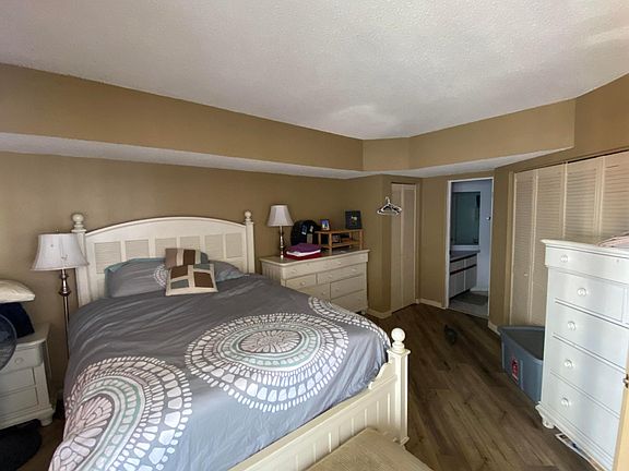 5th image of 900 19th Ave S APT 704