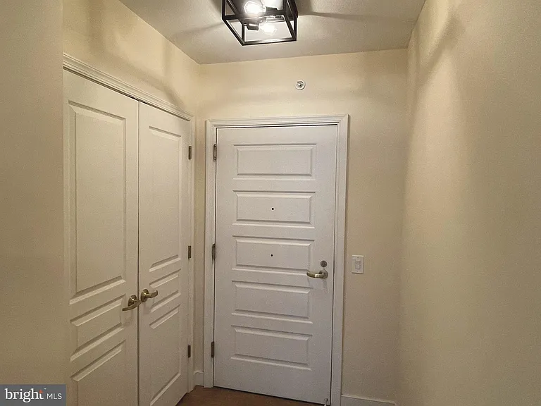 616 E St NW #711 — Photo 10