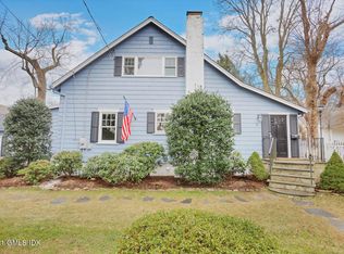 8 Potter Dr, Old Greenwich, CT 06870