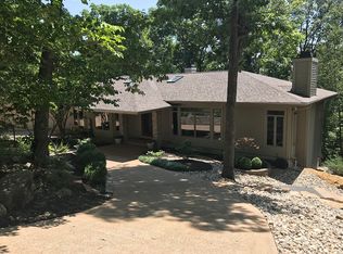 18852 Highwood Estates Dr, Pacific, MO