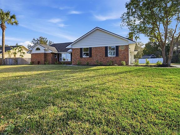 4th image of 33608 Overton Dr