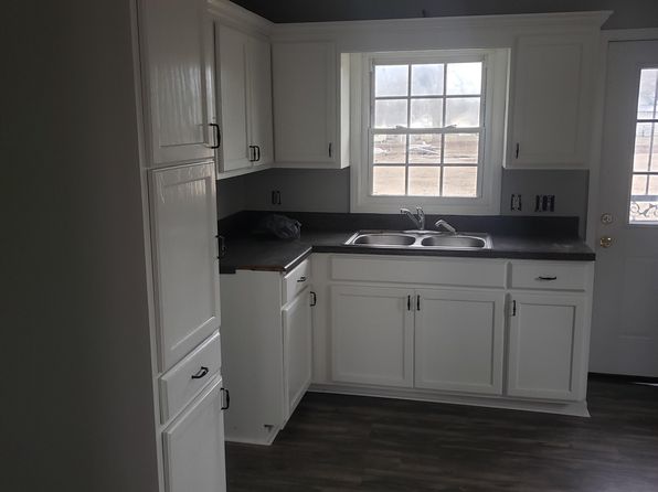 61 S Burns St, Alamo, TN