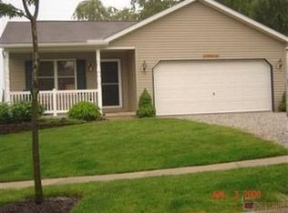 125 Ridge Top Cir, Doylestown, OH 44230