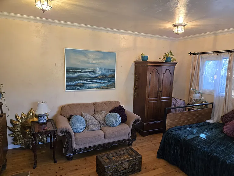 2434 Cloverfield Blvd — Photo 12