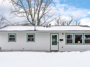 4141 Mapleleaf Dr, Dayton, OH 45416