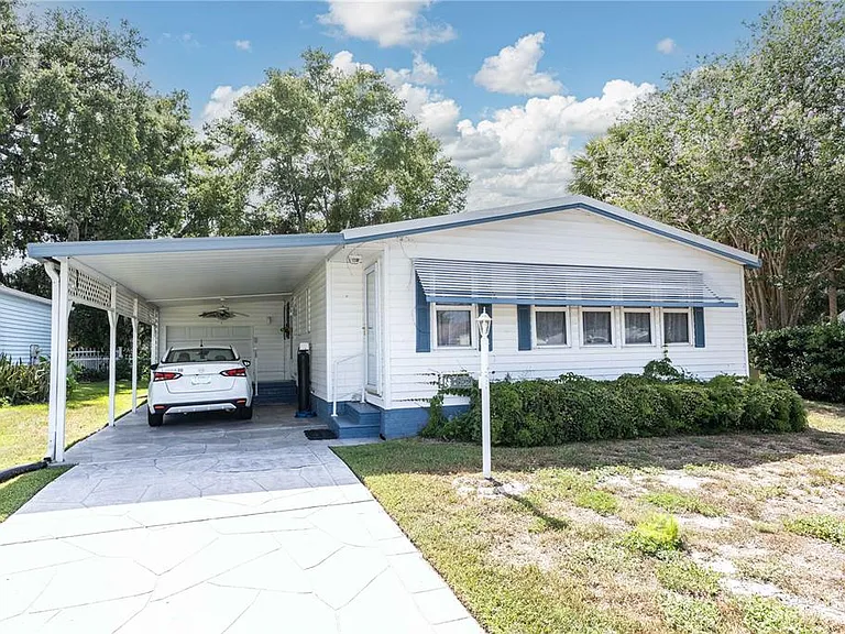 1159 Paradise Dr — Photo 2