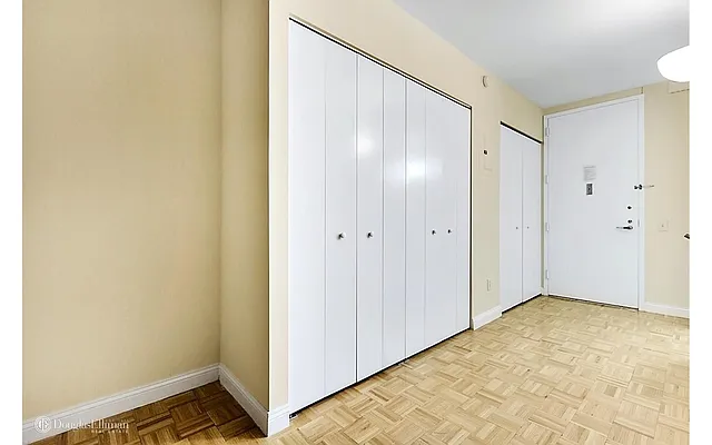 Rented by Douglas Elliman | media 20