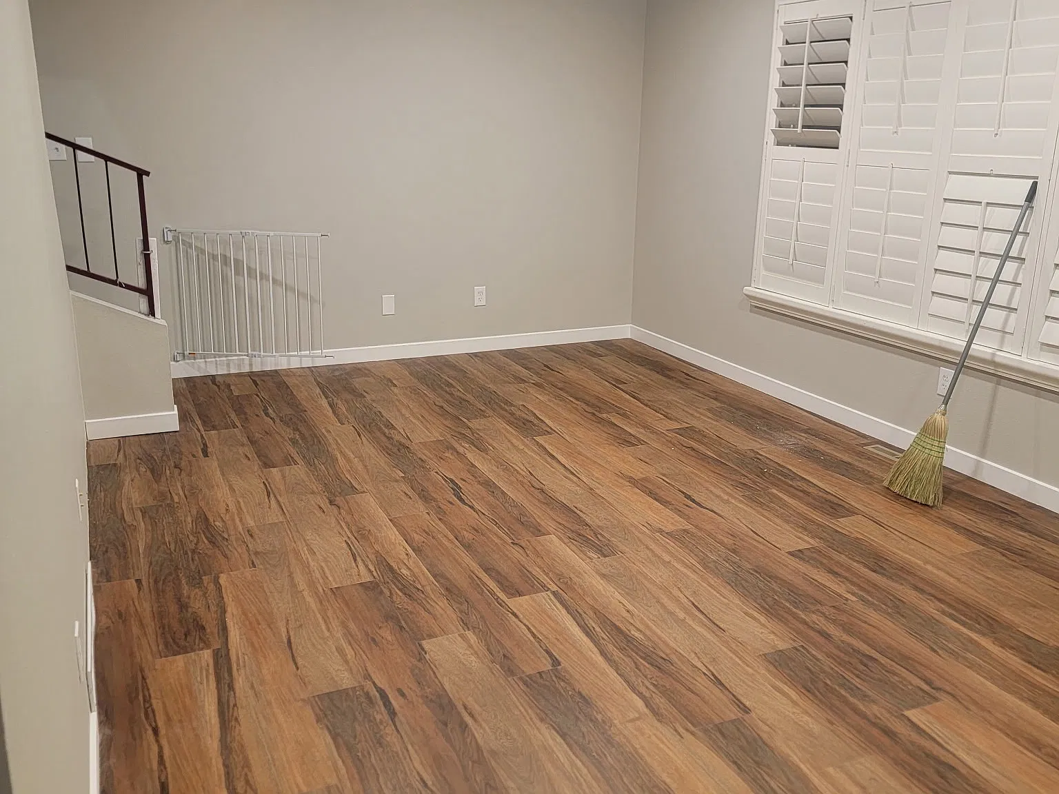 3 bed, 1.5 bath, 1408 sqft, $2,450 — Photo 3