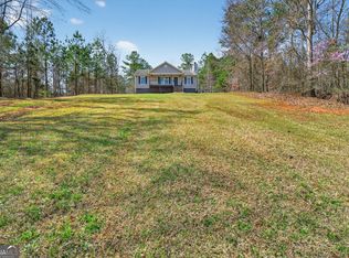 180 Anchor Point Dr, Eatonton, GA 31024