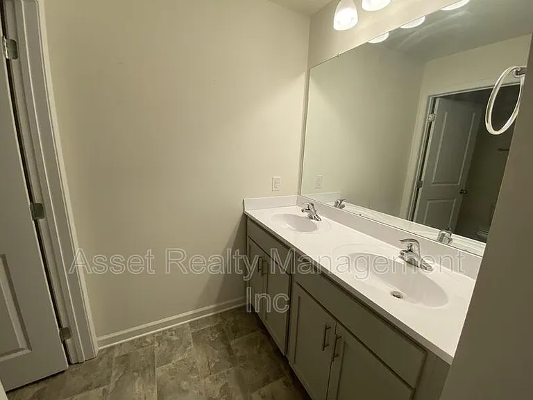 4420 Blackberry Trellis Ln — Photo 18