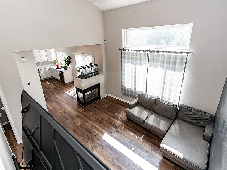 4335 Brush Creek Rd — Photo 16