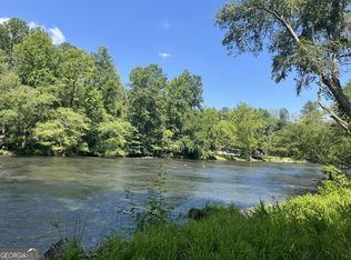 9 Beaver Lake Dr, Ellijay, GA 30540