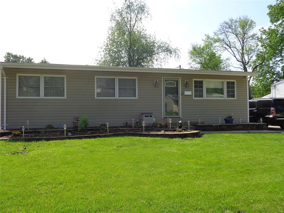 1st image of 1120 Campion Ln