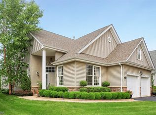25 Republic Row, Somerset, NJ 08873