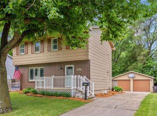 2714 E 38th St, Des Moines, IA 50317