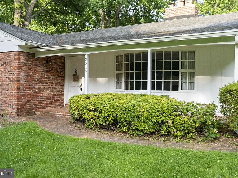 3515 Wilson St — Photo 5