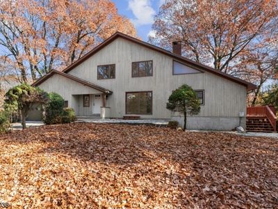 28 Hemlock Rd, Byram Township, NJ, 07821