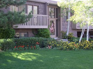 6846 S Pine View Cir, Cottonwood Heights, UT 84121