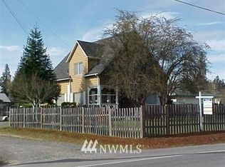 3015 Perry Ave NE, Bremerton, WA 98310