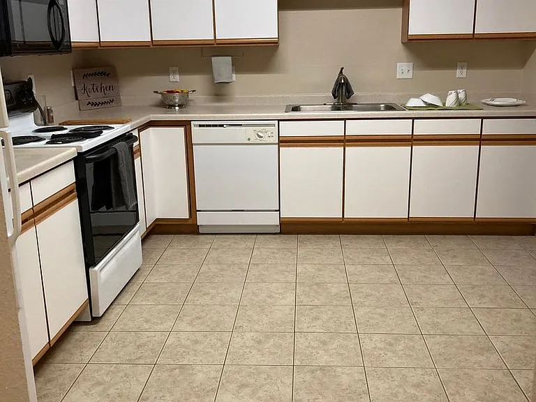 The Boulder Apartments — Photo 52