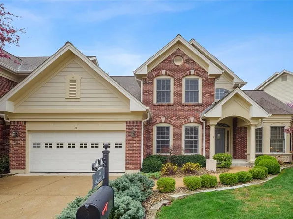 49 Picardy Hill Dr, Chesterfield, MO 63017