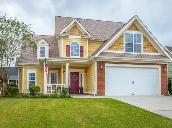 8422 Lexie Ln, Ooltewah, TN 37363