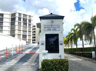 13953 Kendale Lakes Cir #210B, Miami, FL 33183