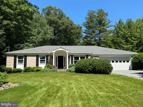 1442 W Park Hills Ave, State College, PA 16803