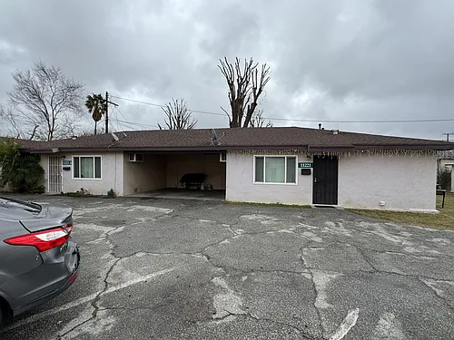 11219 - 11225 Elliott Ave Photo 1