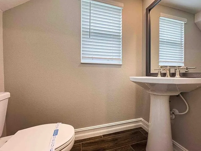4655 Almada Ln — Photo 24
