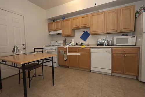 11 Ashford St #3 Photo 1