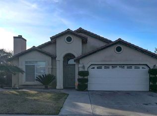 1136 Galileo Ave, Hanford, CA 93230