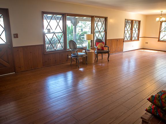 Too hot for 90+ woman