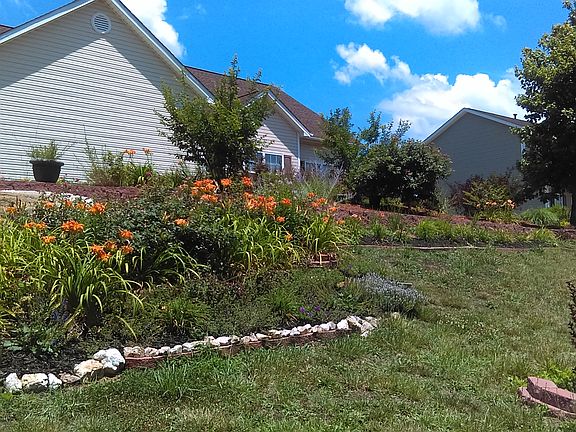 2nd image of 1419 Crowders Woods Dr