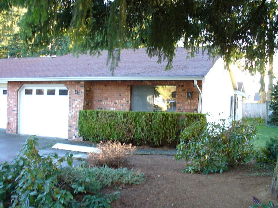 1st image of 8405 55th Ave NE APT 9