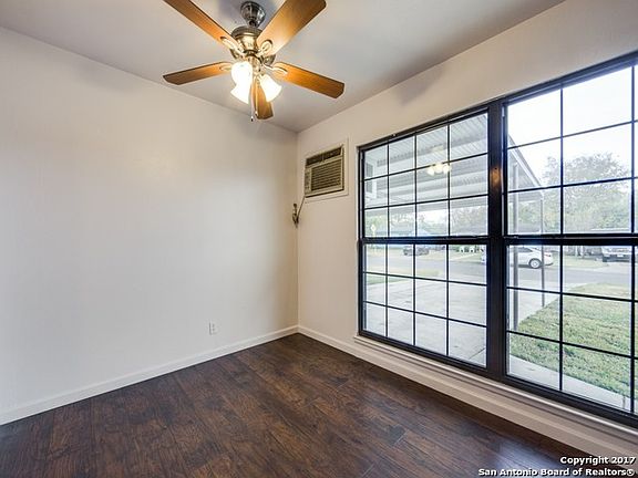 4th image of 474 E Vestal Pl