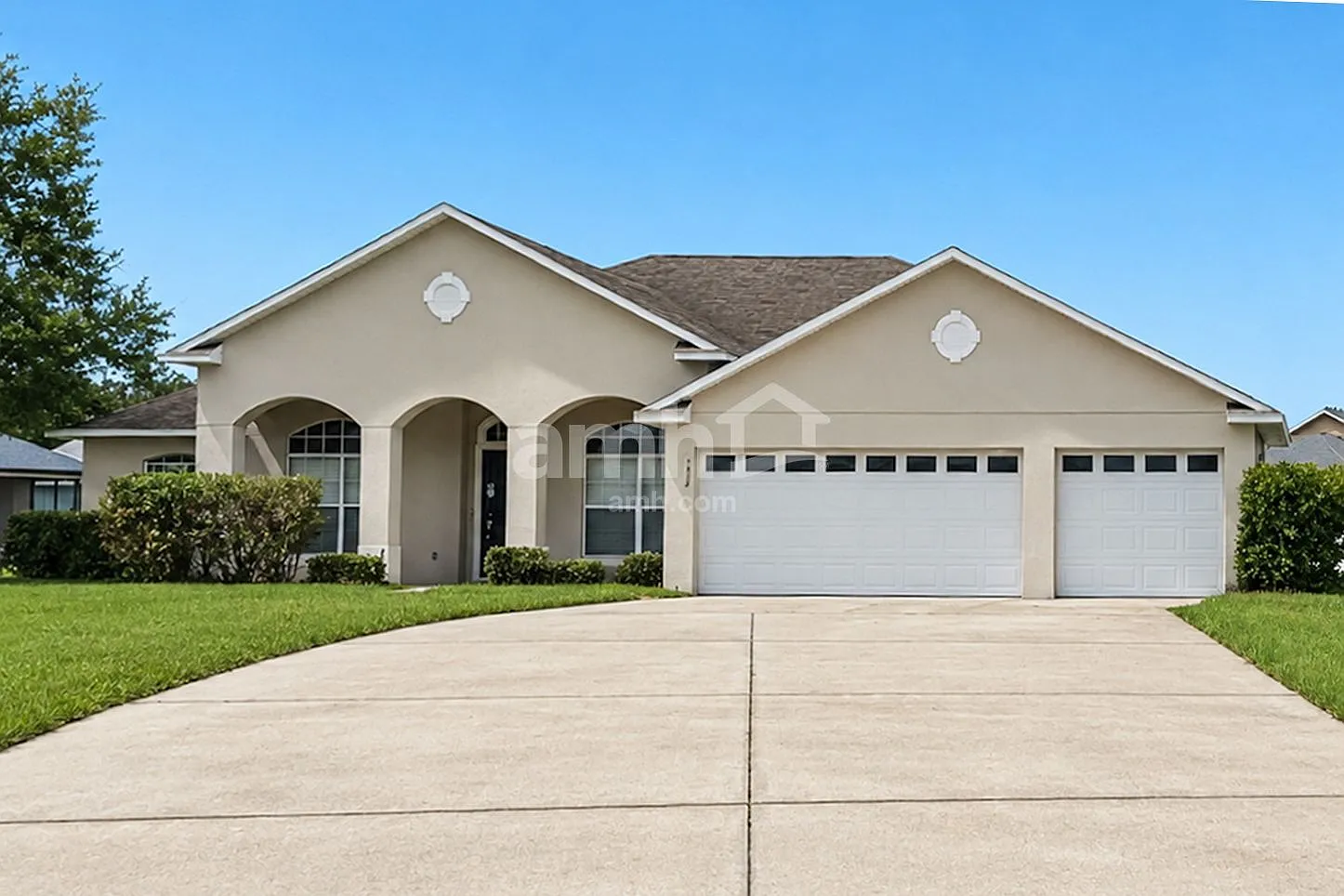 4 bed, 3.0 bath, 2381 sqft, $3,055 — Photo 1