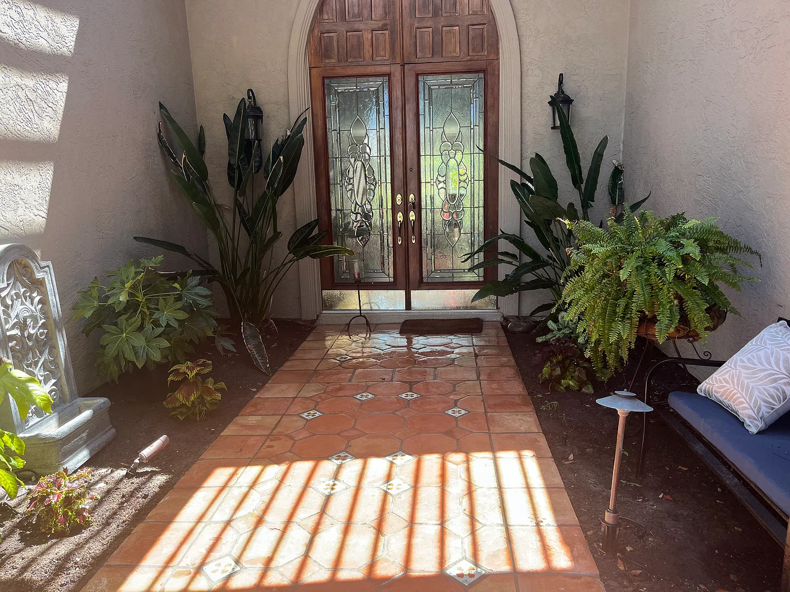 3 bed, 1850 sqft, $5,325 — Photo 2