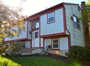 8 Emerald Pl, Somerset, NJ 08873