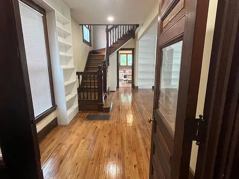 117 Maple St — Photo 14