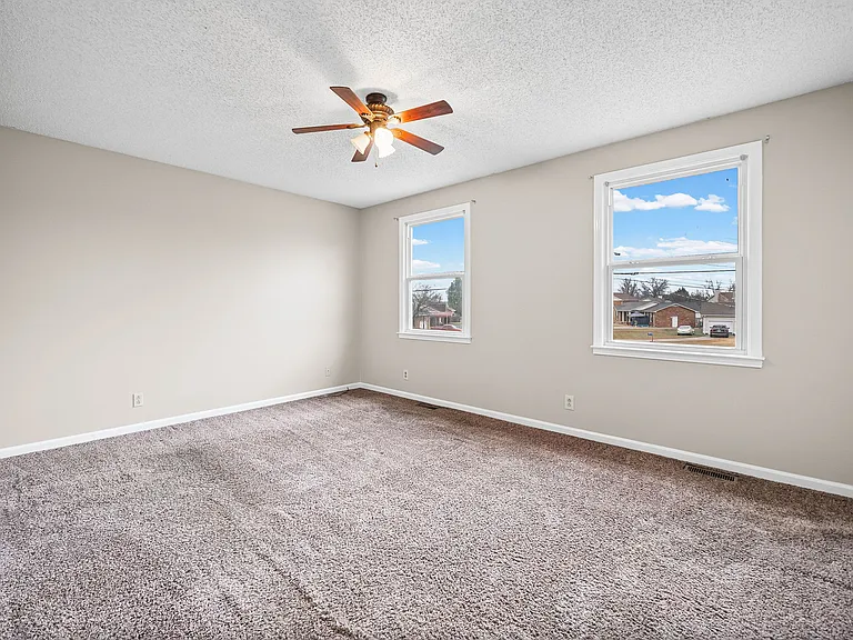 1128 Tobacco Rd — Photo 20