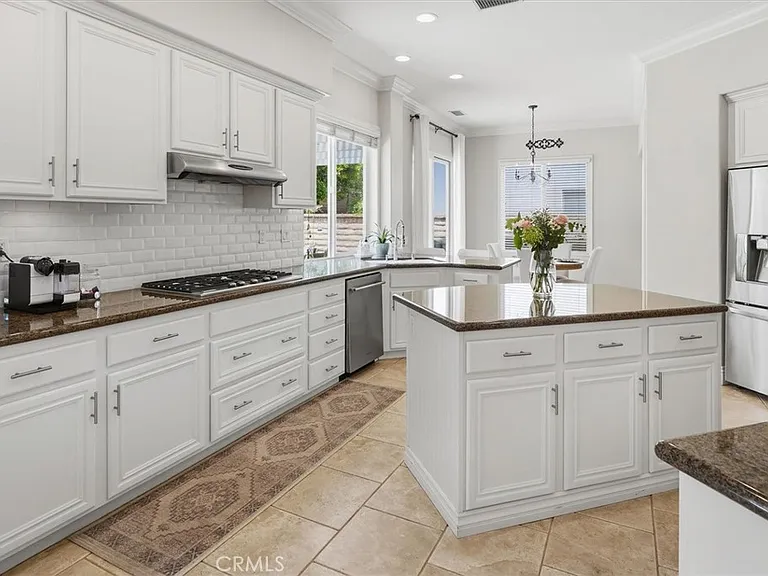 24231 Blossom Ct — Photo 17