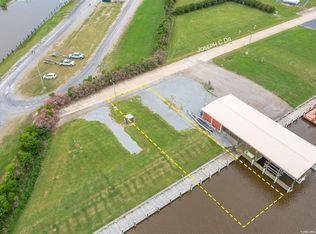 143 Joseph Ln #C, Cypremort Pt, LA 70538