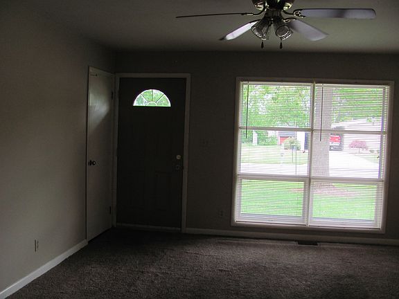 3rd image of 2602 Larkwood Dr