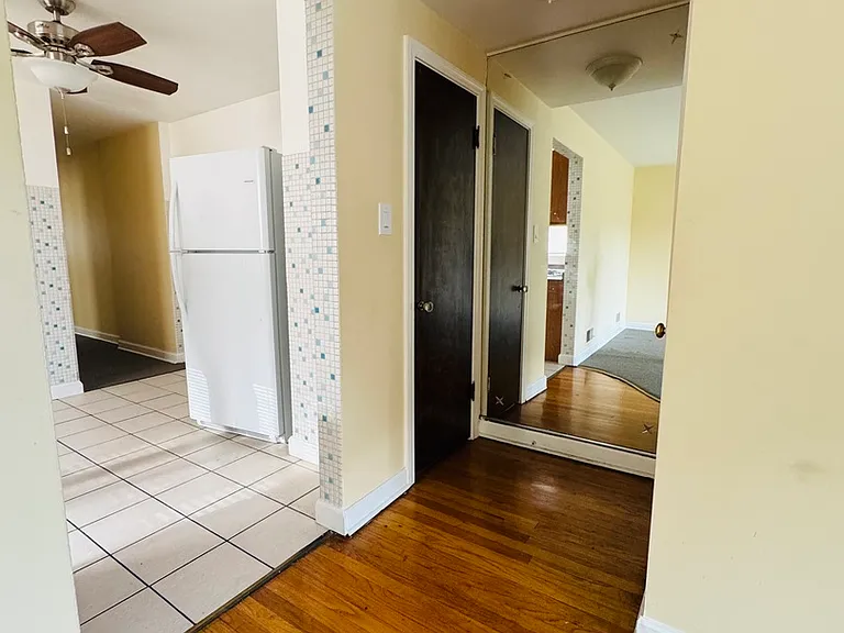2626 W Balmoral Ave #201 — Photo 4