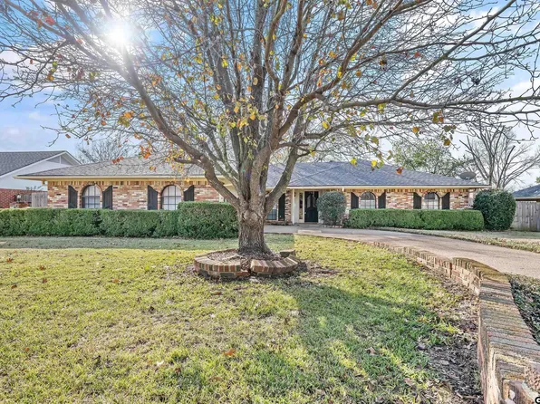 702 W Rieck Rd, Tyler, TX 75703